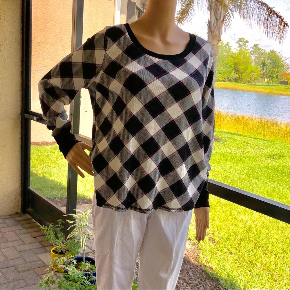 Victoria Secret top